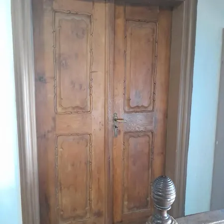 Appartement Residieren In Der Beletage Des Schloessle