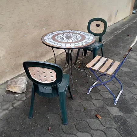 Residieren In Der Beletage Des Schloessle Appartement Funfstetten
