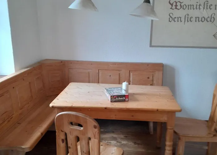 Residieren In Der Beletage Des Schloessle Funfstetten